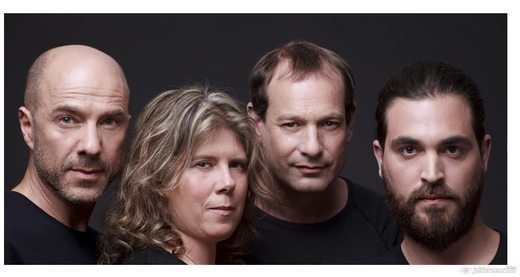 כרטיסים לתיאטרון הקאמרי - סוס אחד נכנס לבר