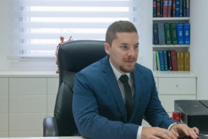 עו"ד רון סולן